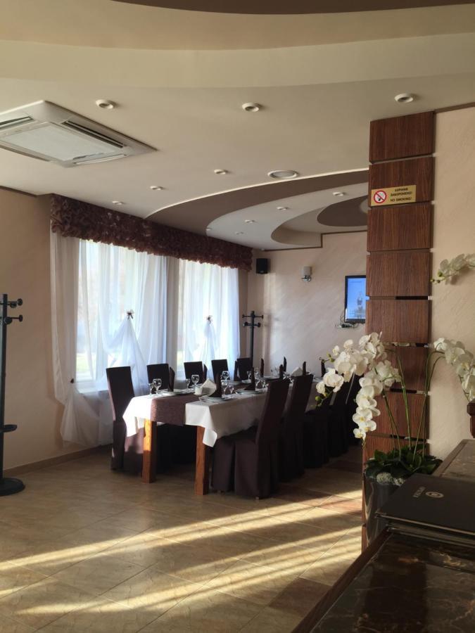 Orhideya Bed & Breakfast Лвив Екстериор снимка